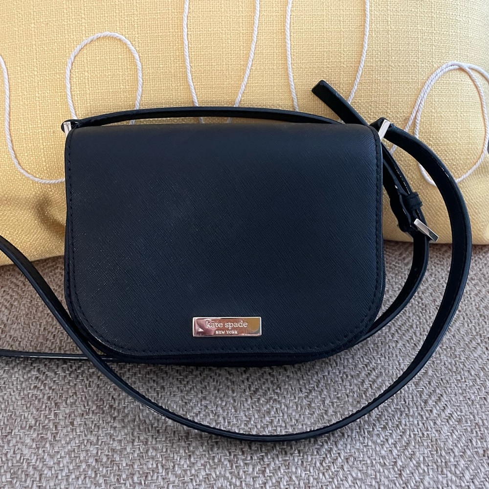Black Kate Spade Small Crossbody♠️